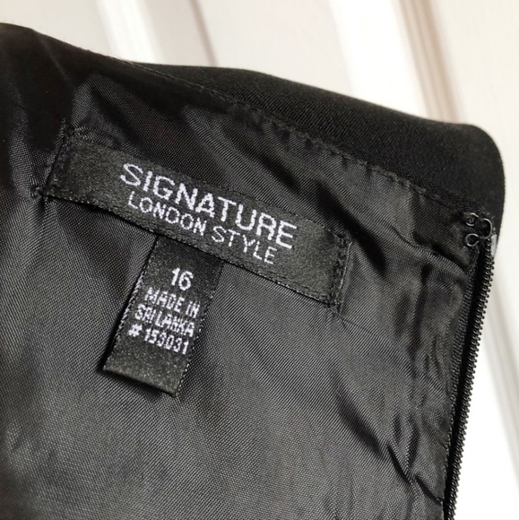 Signature London Style Black & White Print Sheath Dress - Picture 3 of 4